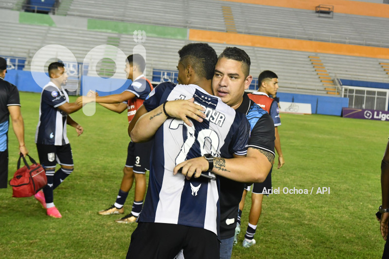 FBL-SERIE B-MANTA-9 DE OCTUBRE