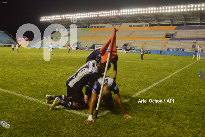 FBL-SERIE B-MANTA-9 DE OCTUBRE