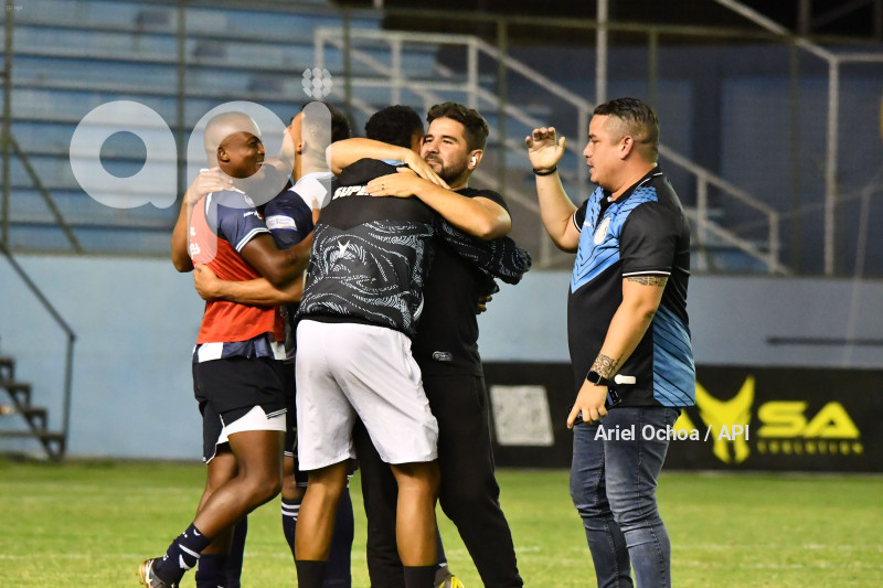 FBL-SERIE B-MANTA-9 DE OCTUBRE