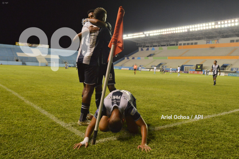FBL-SERIE B-MANTA-9 DE OCTUBRE