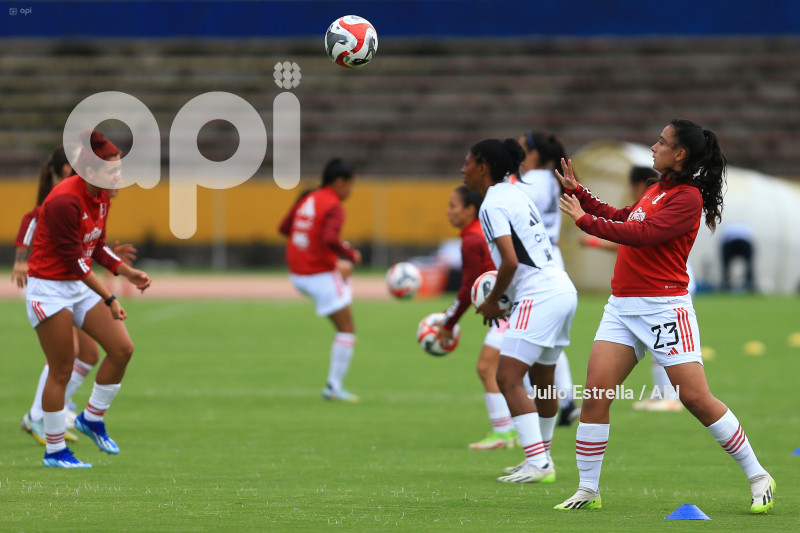 FBL FEF ECUADOR PERU FIFA AMISTOSO