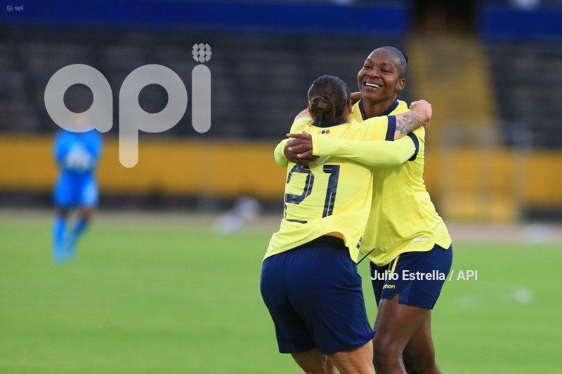 FBL FEF ECUADOR PERU FIFA AMISTOSO