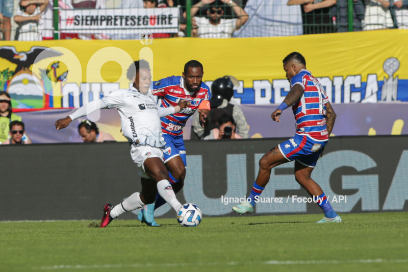 FBL-SUDAMERICANA-FORTALEZA-LIGA DEPORTIVA UNIVERSITARIA