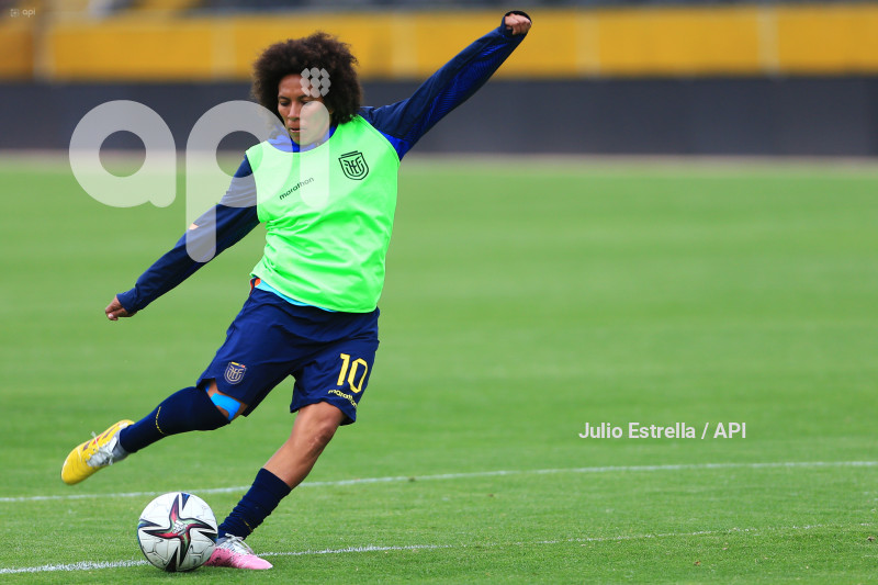 FBL FEF ECUADOR PERU FIFA AMISTOSO