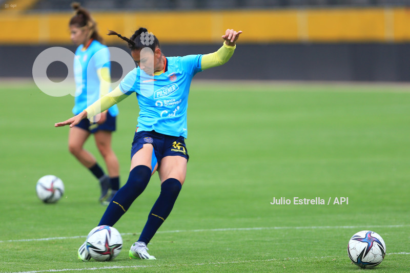 FBL FEF ECUADOR PERU FIFA AMISTOSO