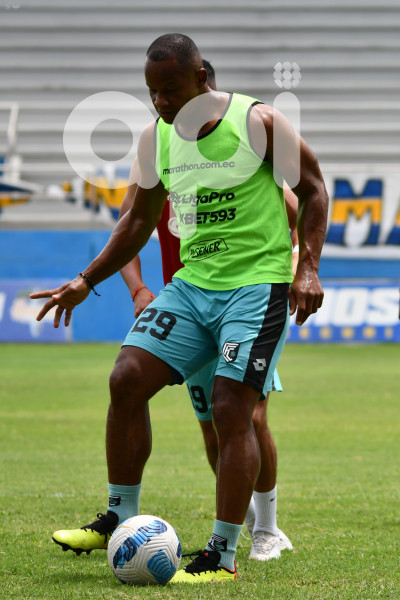 FBL-LIGAPRO-DELFIN-CUMBAYA