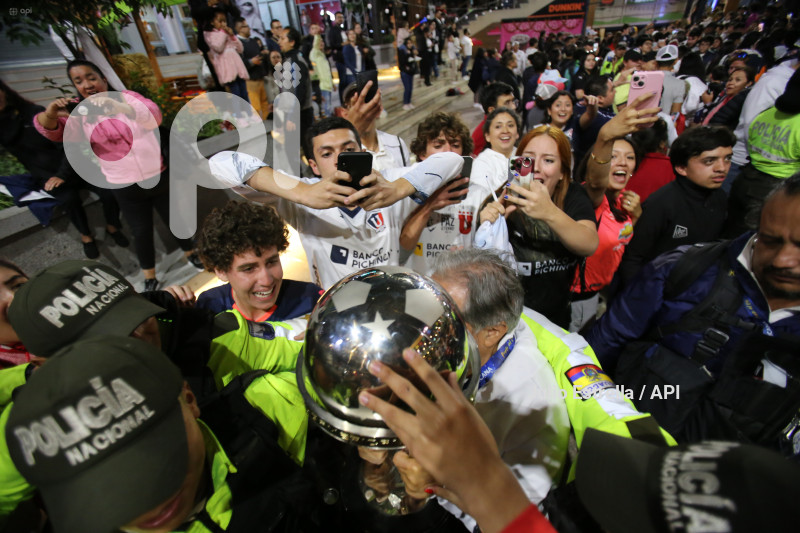 ARRIBO LIGA CAMPEON SUDAMERICANA