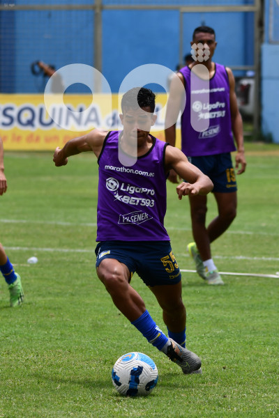 FBL-LIGAPRO-DELFIN-CUMBAYA