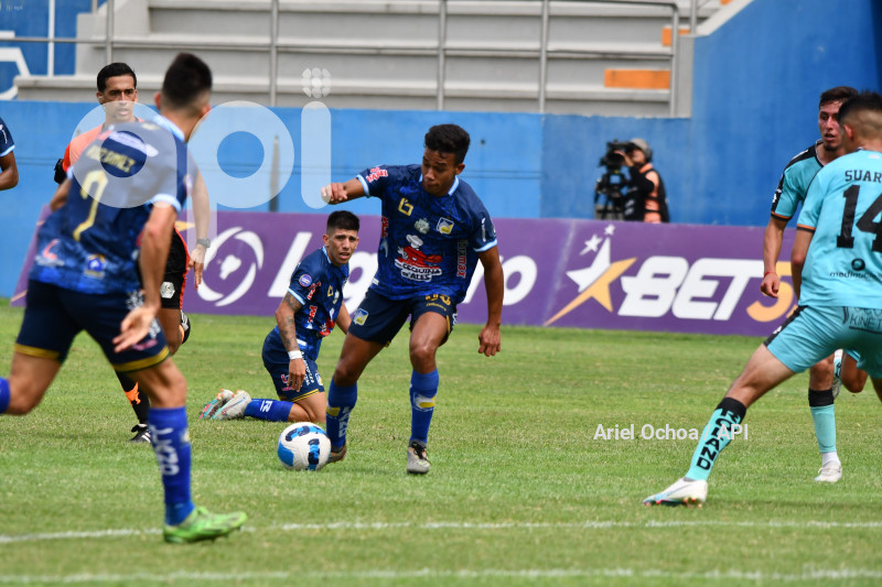 FBL-LIGAPRO-DELFIN-CUMBAYA