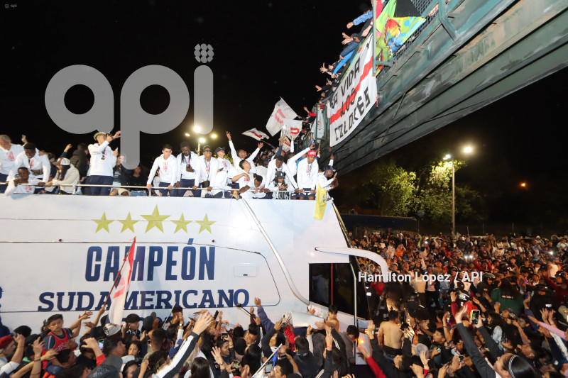 ARRIBO LIGA CAMPEON SUDAMERICANA