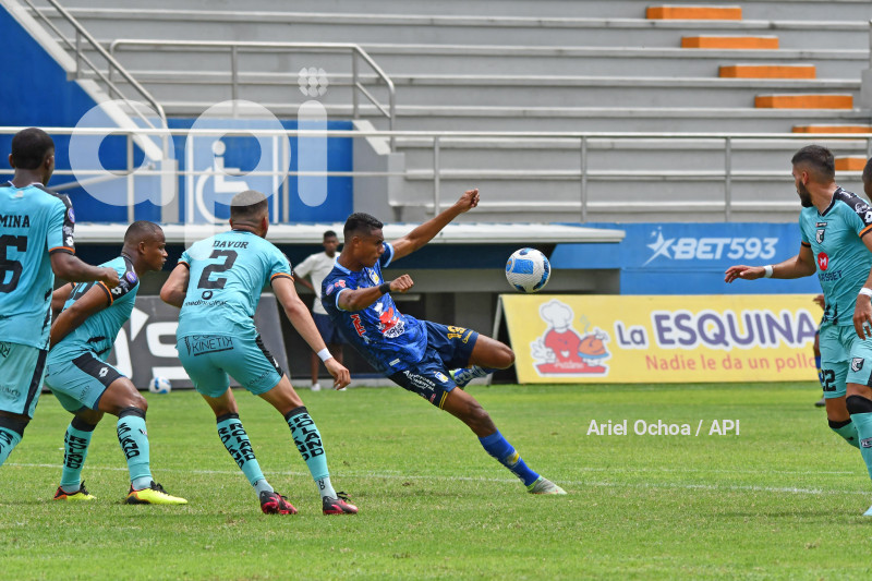 FBL-LIGAPRO-DELFIN-CUMBAYA