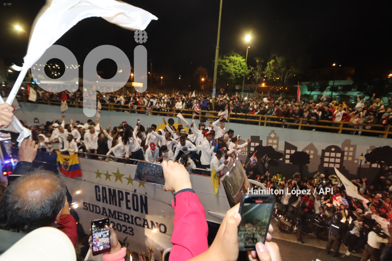 ARRIBO LIGA CAMPEON SUDAMERICANA