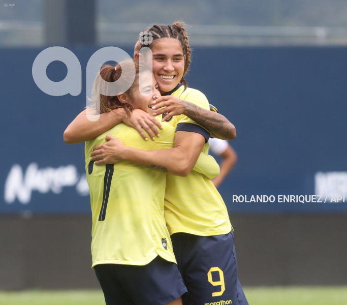 FBL FEF ECUADOR PERU FIFA AMISTOSO