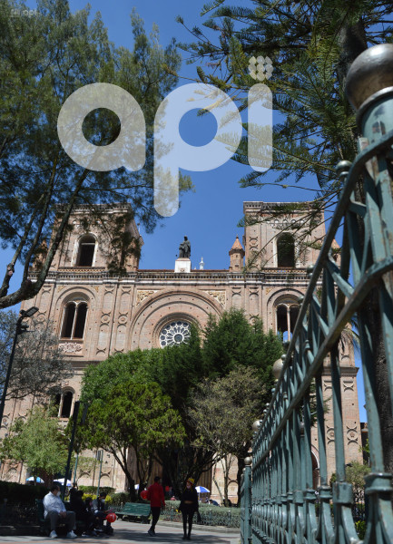 CUENCA 203 AÑOS INDEPENDENCIA