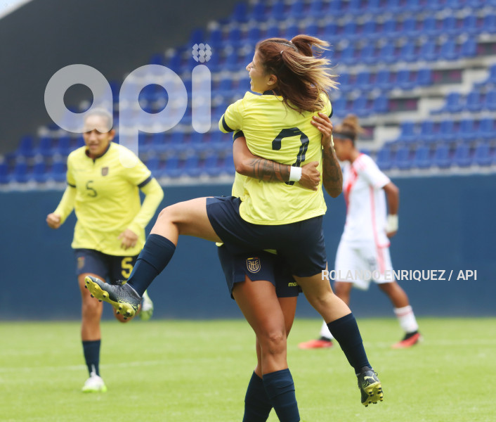 FBL FEF ECUADOR PERU FIFA AMISTOSO