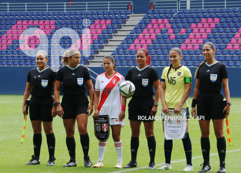 FBL FEF ECUADOR PERU FIFA AMISTOSO