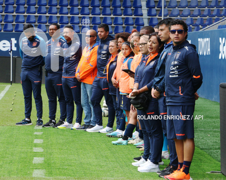 FBL FEF ECUADOR PERU FIFA AMISTOSO
