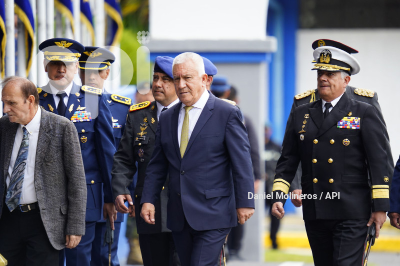 COMANDANTE CESAR AUGUSTO ZAPATA CORREA