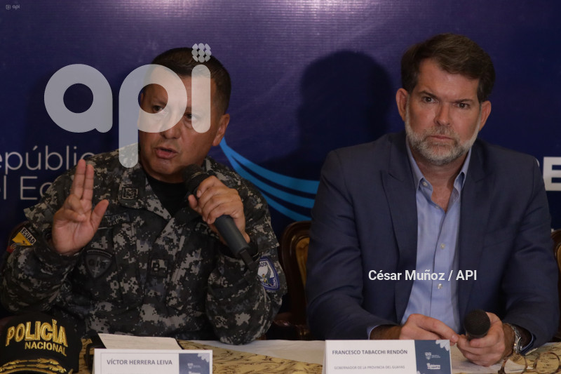 GYE-OPERATIVO SEGURIDAD FERIADO