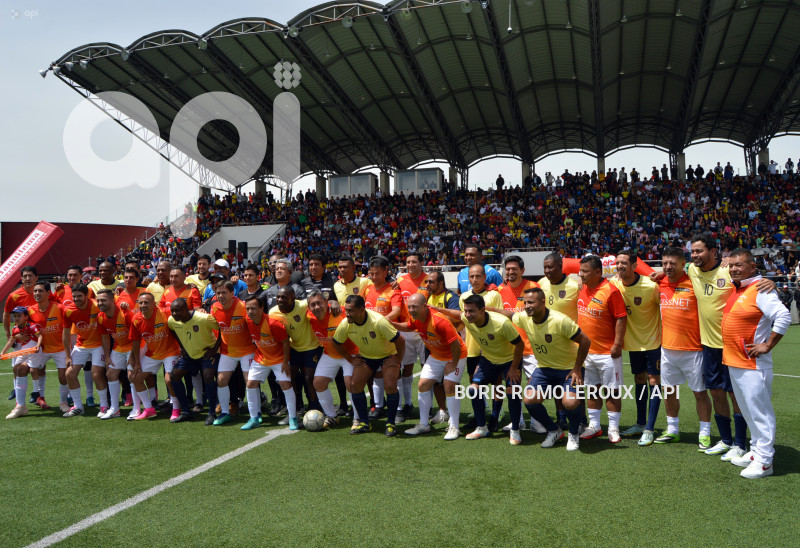 CUENCA-PARTIDO AMISTOSO-GLORIAS FUTBOL ECUATORIANO