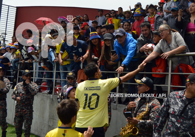CUENCA-PARTIDO AMISTOSO-GLORIAS FUTBOL ECUATORIANO
