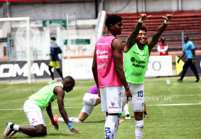 FBL-LIGAPRO-GUALACEO-DELFIN