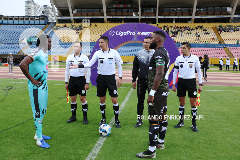 FBL-LIGAPRO-CUMBAYA-ORENSE