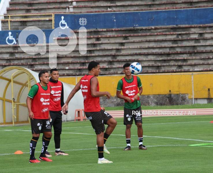 FBL-LIGAPRO-CUMBAYA-ORENSE