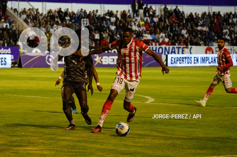 FBL-LIGA-PRO-BET593-TECNICO-LIGA-