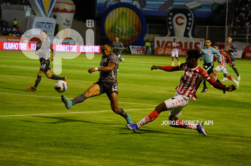 FBL-LIGA-PRO-BET593-TECNICO-LIGA-