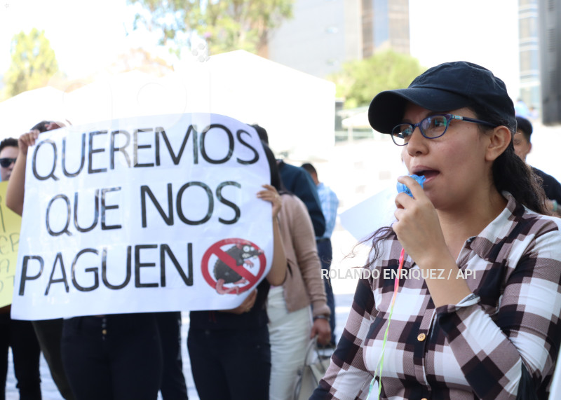 PLANTON PROVEEDORES IMPAGOS MINISTERIO FINANZAS