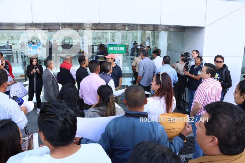 PLANTON PROVEEDORES IMPAGOS MINISTERIO FINANZAS