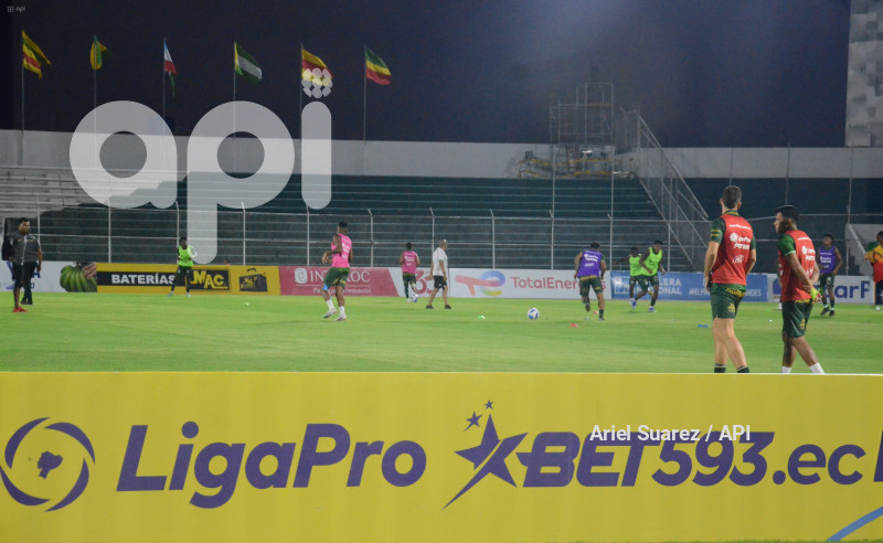FBL-LIGAPRO-ORENSE-MUSHUCRUNA