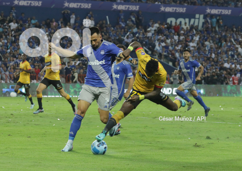 FBL-LIGAPRO-EMELEC-BARCELONA