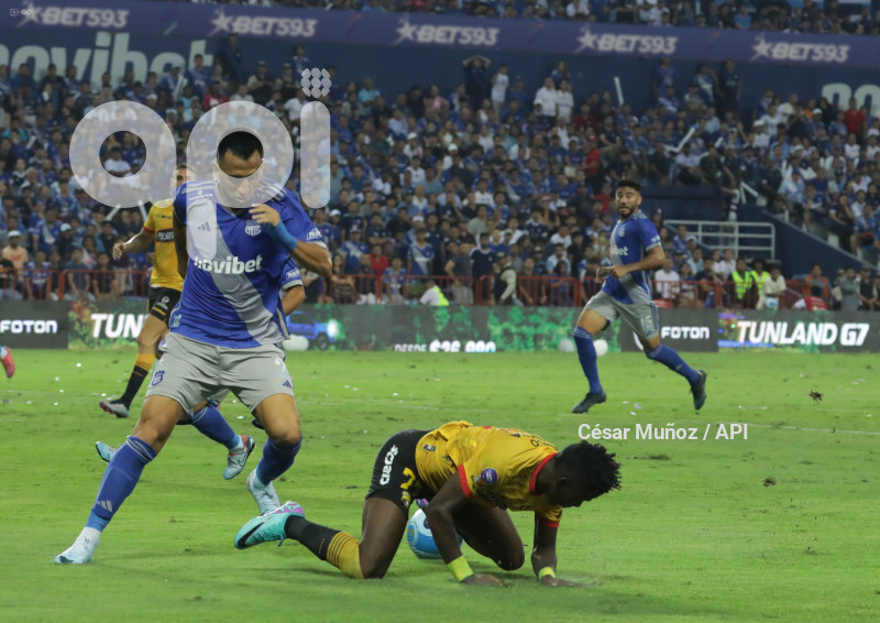 FBL-LIGAPRO-EMELEC-BARCELONA