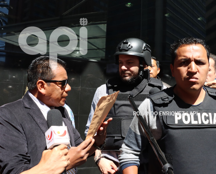 GUADERAS RECIBE DENUNCIA CONTRA WILMAN TERAN