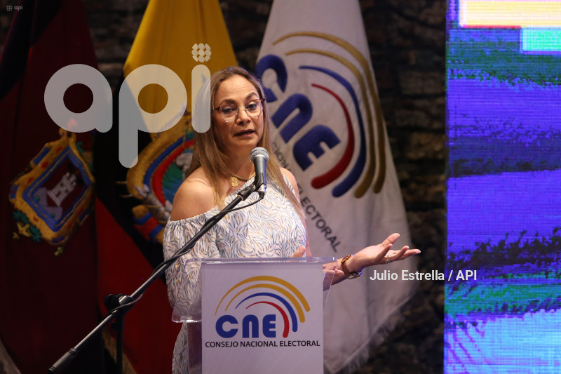 POL ENTREGA CREDENCIALES ASAMBLEA