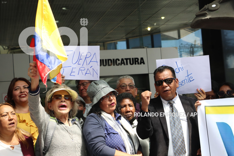 GUADERAS RECIBE DENUNCIA CONTRA WILMAN TERAN