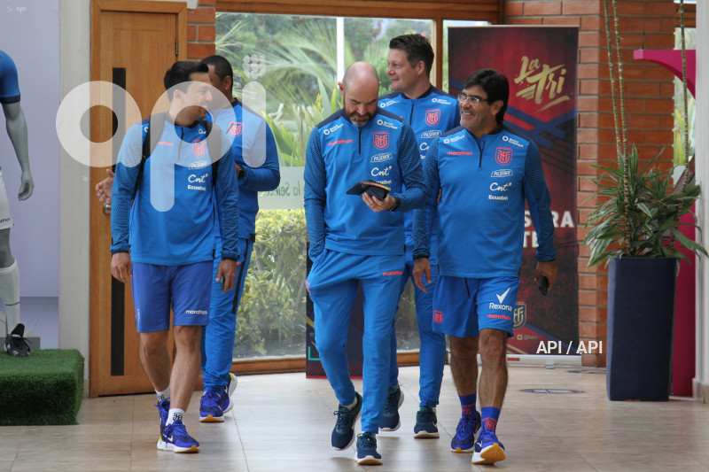 ENTRENAMIENTO SELECCION ECUADOR