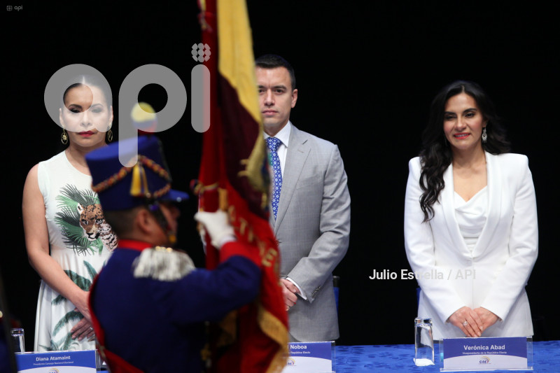 POL ENTREGA CREDENCIALES PRESIDENTE VICEPRESIDENTA