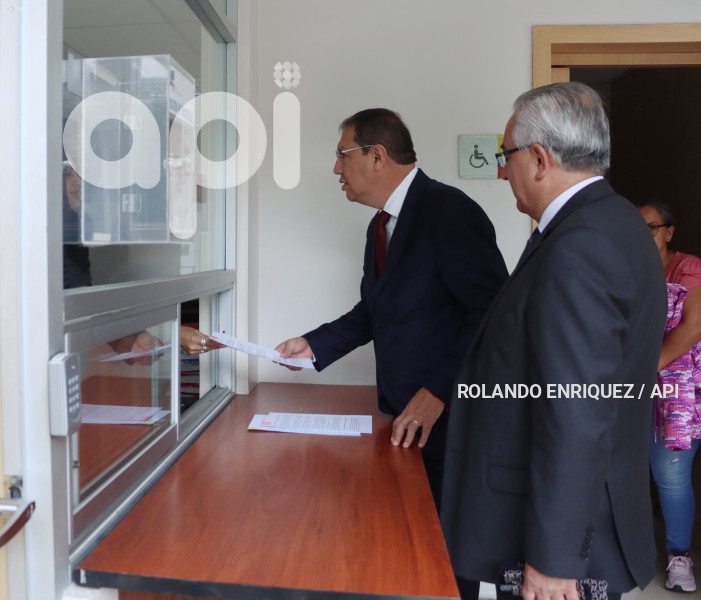 PERIODISTAS INCONSTITUCIONALIDAD REGLAMENTO COMUNICACIÓN