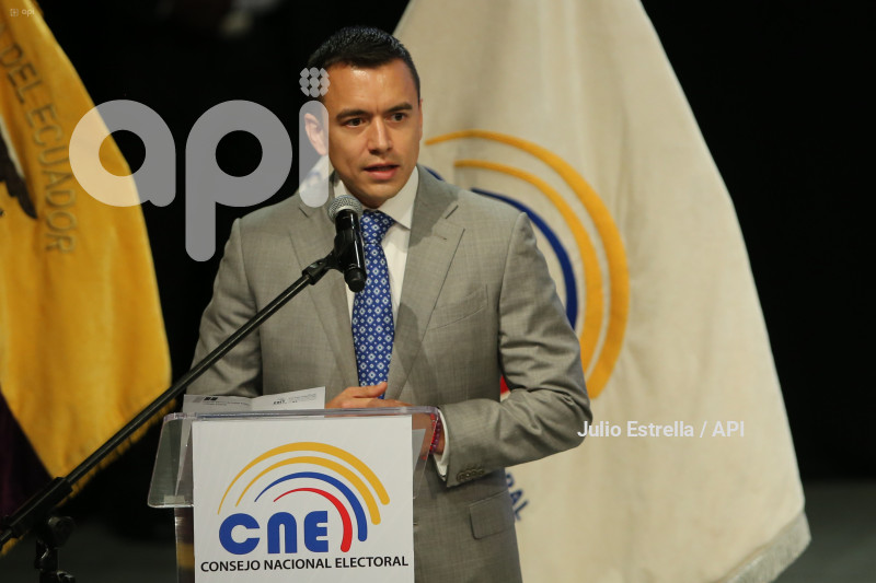 POL ENTREGA CREDENCIALES PRESIDENTE VICEPRESIDENTA