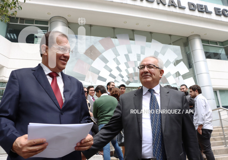 PERIODISTAS INCONSTITUCIONALIDAD REGLAMENTO COMUNICACIÓN