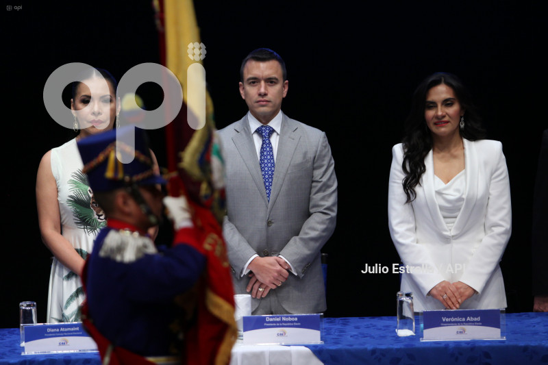POL ENTREGA CREDENCIALES PRESIDENTE VICEPRESIDENTA