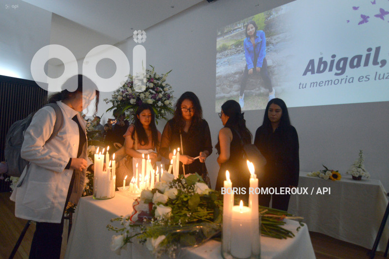 CUENCA-CAPILLA ARDIENTE-MARCHA-CASO ABIGAIL