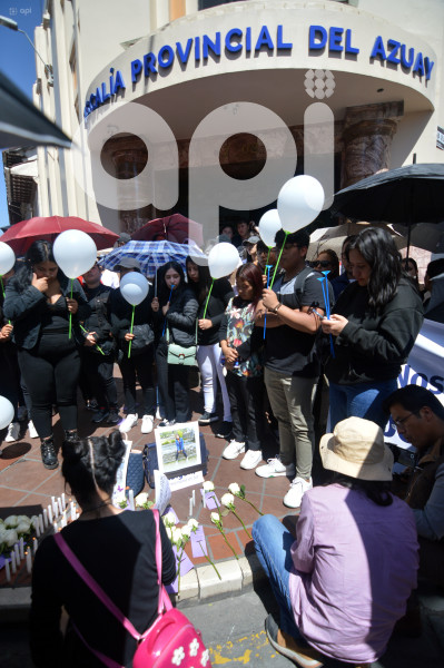 CUENCA-CAPILLA ARDIENTE-MARCHA-CASO ABIGAIL