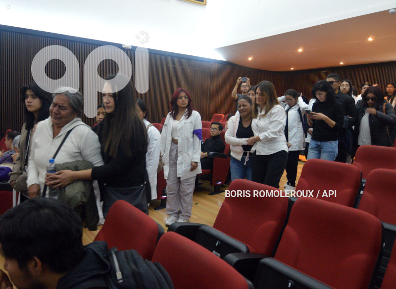 CUENCA-CAPILLA ARDIENTE-MARCHA-CASO ABIGAIL