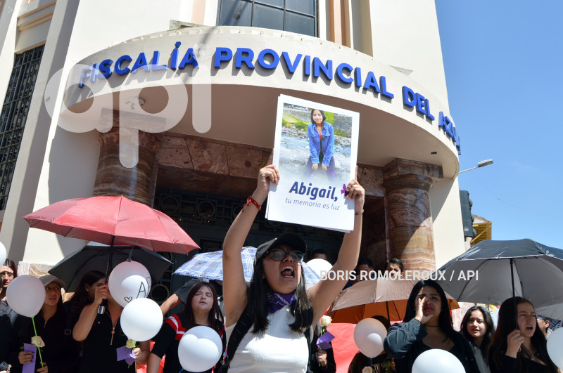 CUENCA-CAPILLA ARDIENTE-MARCHA-CASO ABIGAIL
