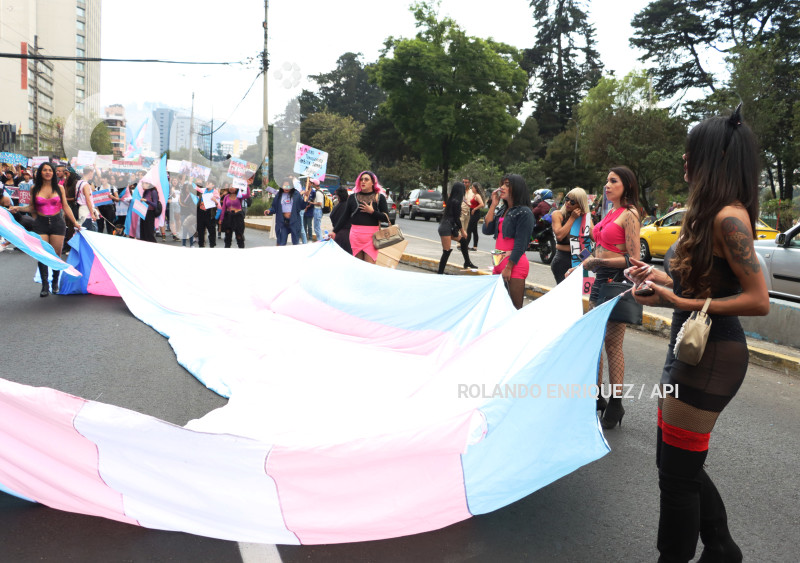 MARCHA POR LOS DERECHOS TRANSGENERO