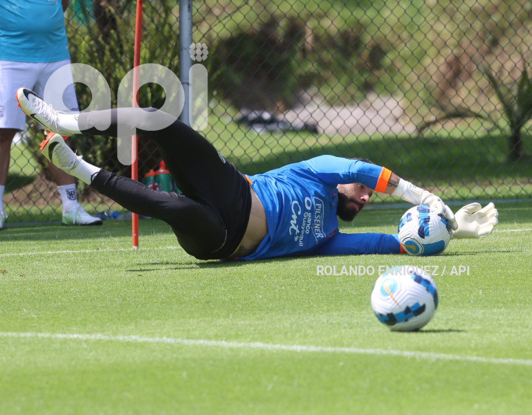 ENTRENAMIENTO SELECCIÓN ECUADOR